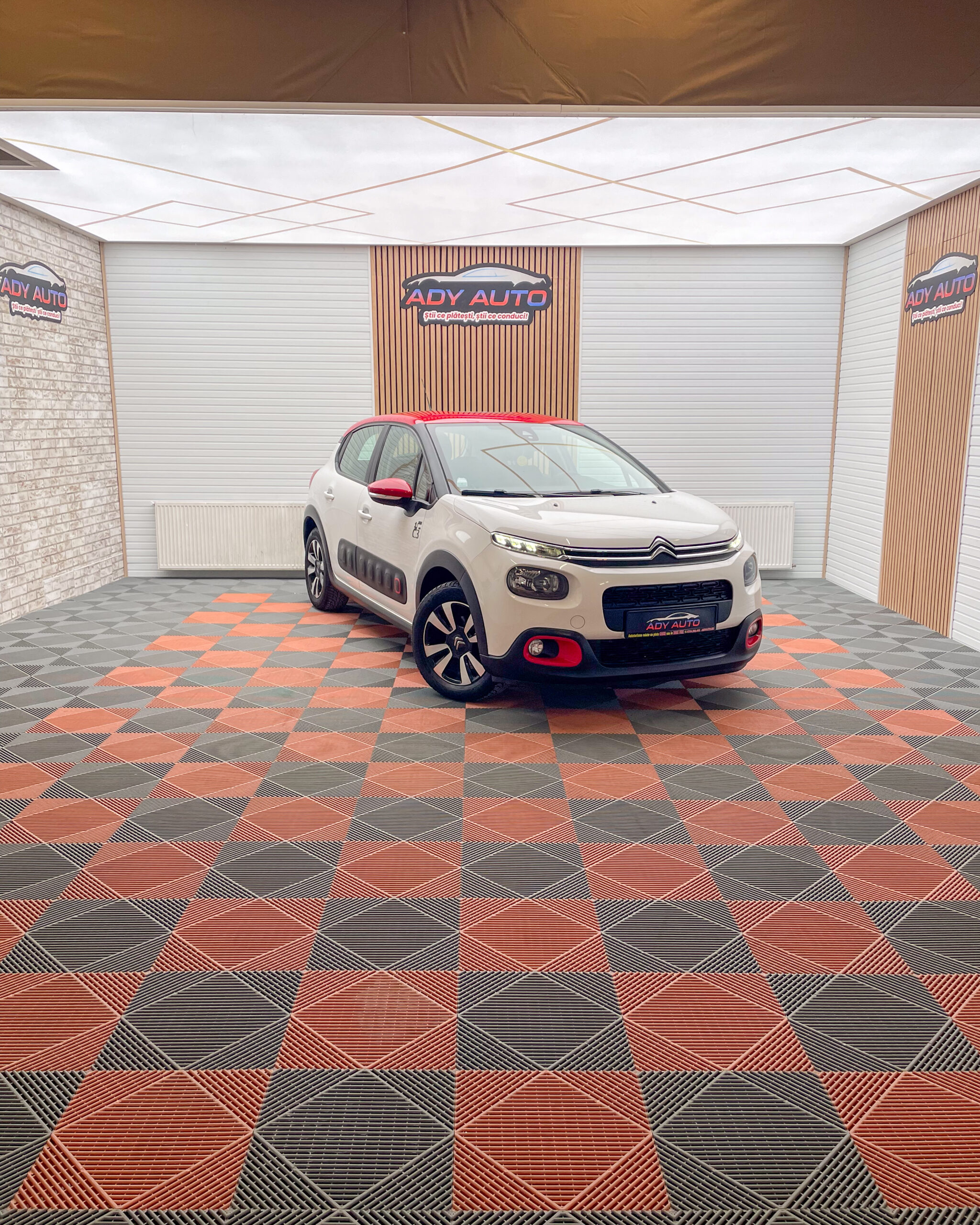 CITROEN C3 . 1,2 Benzina . An 2018 . Km 120 345 . RAR + ITP .Livrare Gratis In Toata Tara . Garantie 12 Luni . Km Certificati . Buy Back ( Schimburi Auto ) 