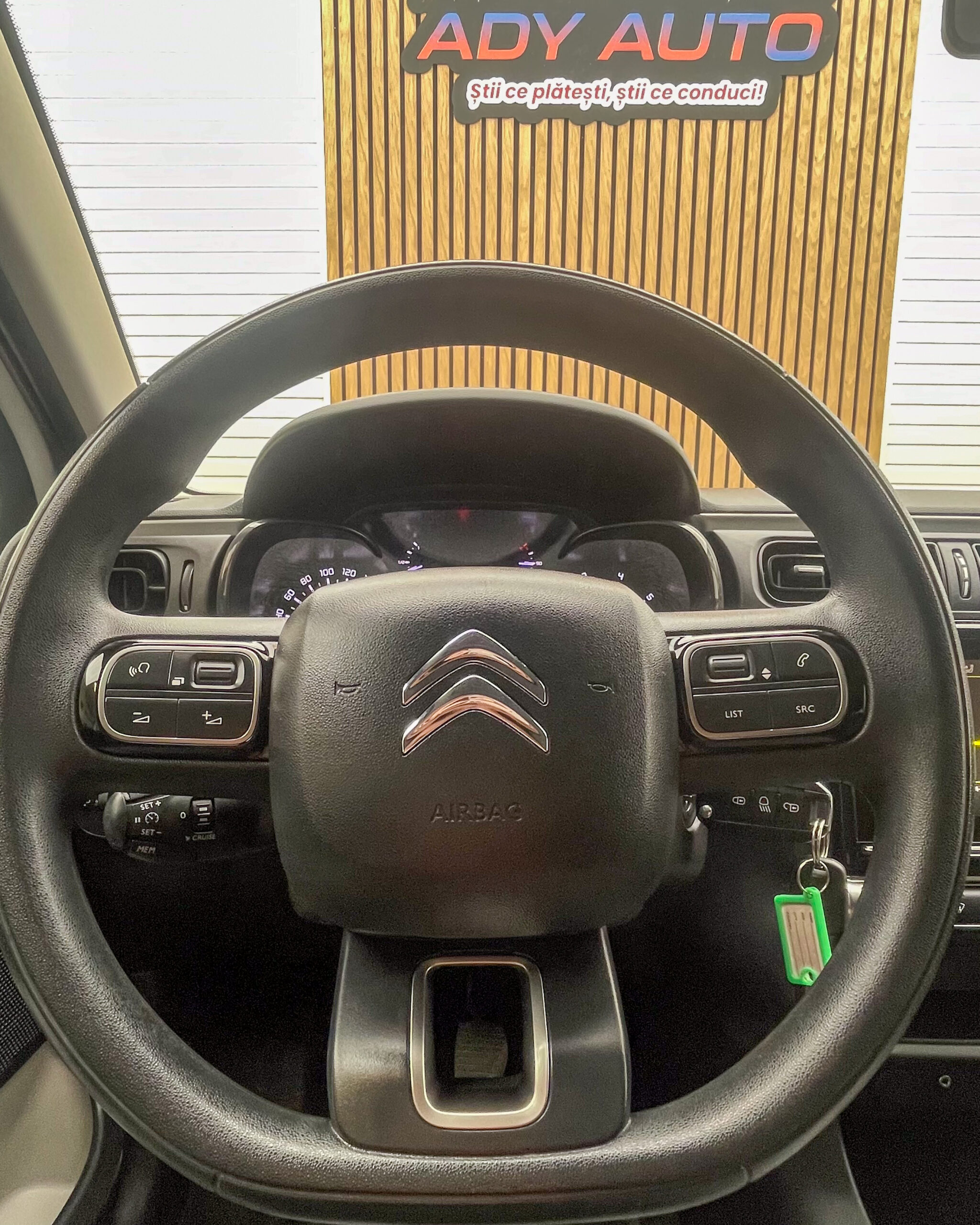 CITROEN C3 . 1,2 Benzina . An 2018 . Km 120 345 . RAR + ITP .Livrare Gratis In Toata Tara . Garantie 12 Luni . Km Certificati . Buy Back ( Schimburi Auto ) 