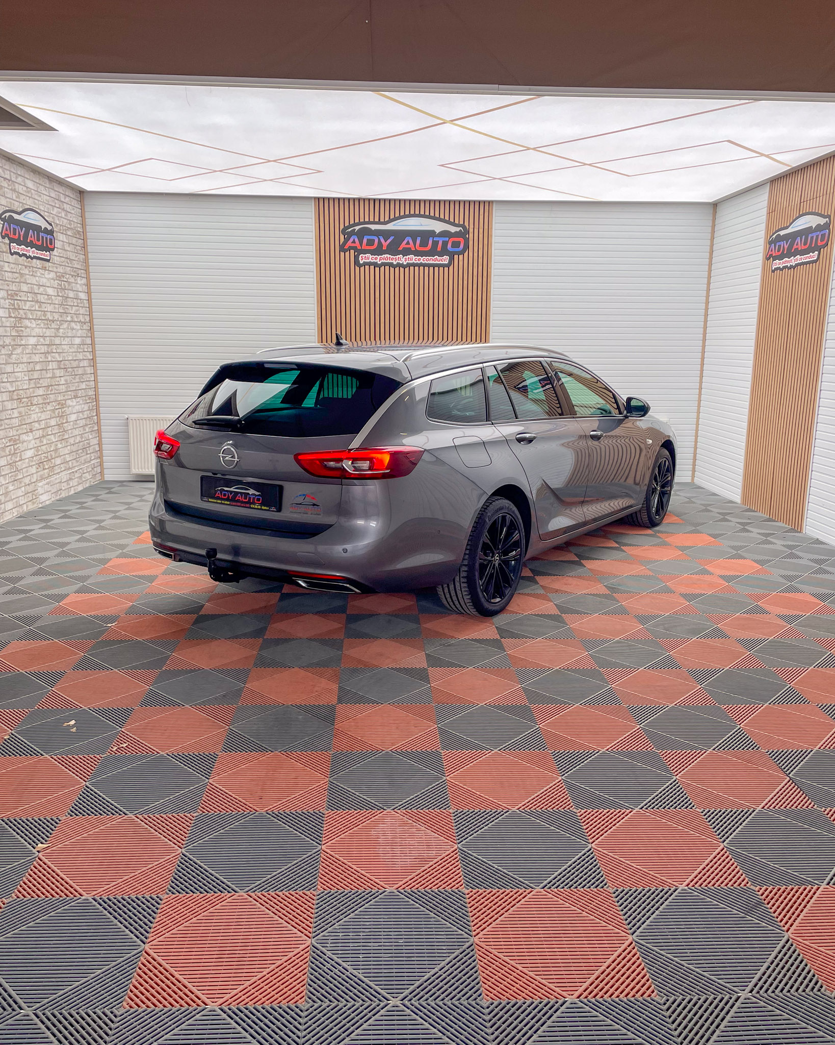 PROMOTIE . OPEL INSIGNIA 2,0 Diesel . 175 Cp. An 2021/04 . RAR + ITP . O Masina Cu Foarte Multe Extrase ( Dotari ).Livrare Gratis In Toata Tara . Garantie 12 Luni . Km Certificati . Buy Back ( Schimburi Auto ) 