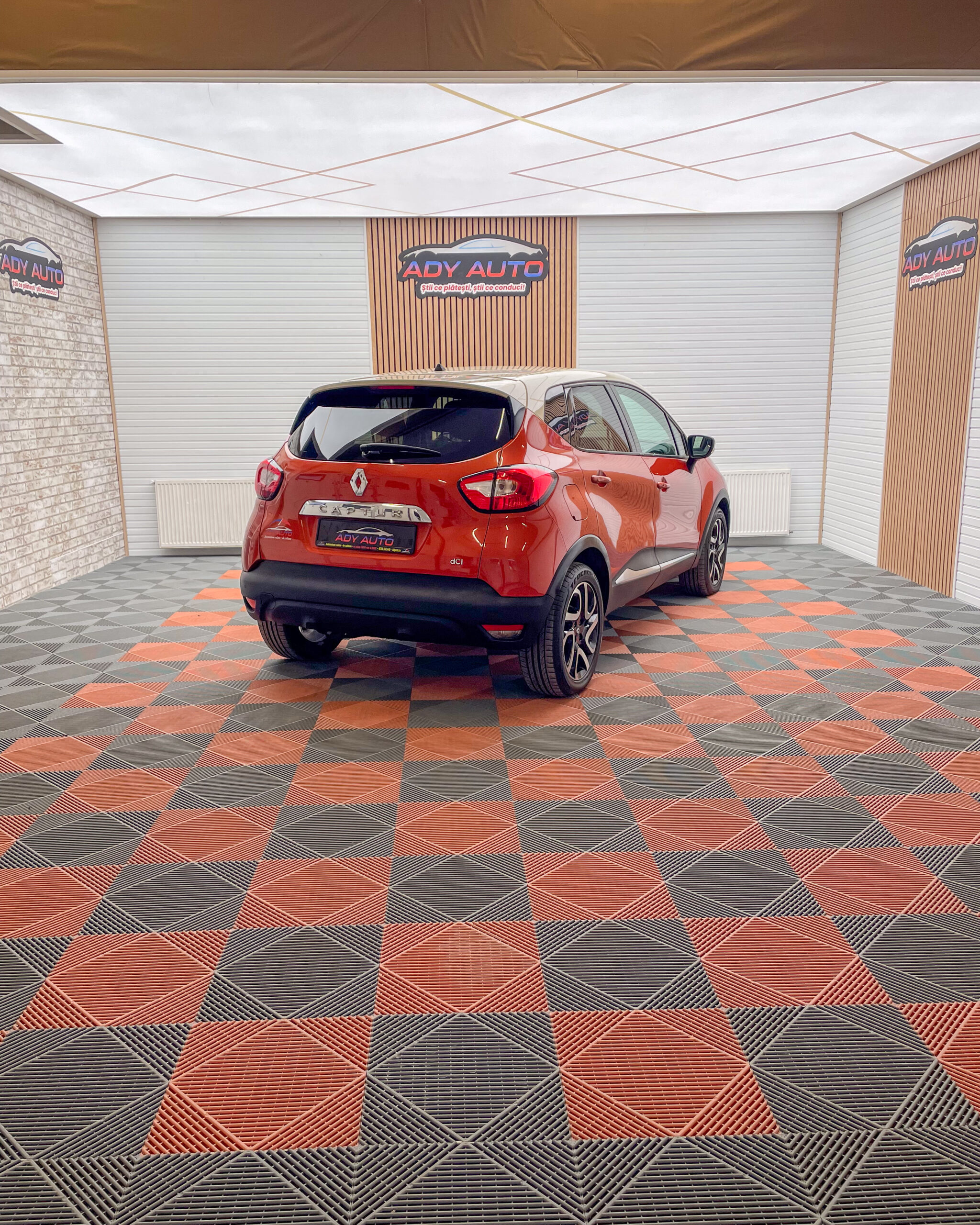 RENAULT CAPTUR 1,5 DCI . RAR + ITP . Livrare Gratis In Toata Tara, Garantie 12 Luni, Buy-Back, Rate Fixe