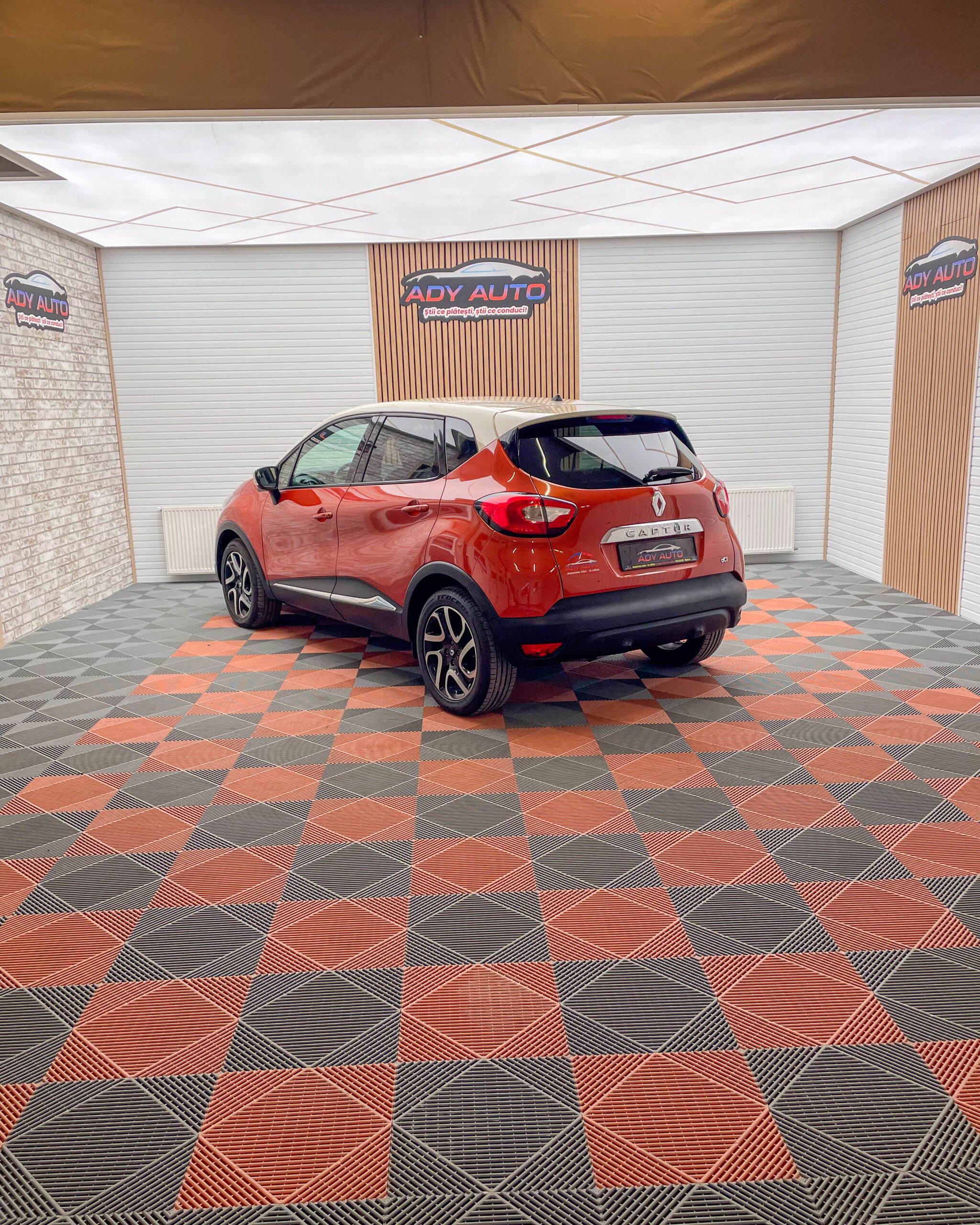 RENAULT CAPTUR 1,5 DCI . RAR + ITP . Livrare Gratis In Toata Tara, Garantie 12 Luni, Buy-Back, Rate Fixe