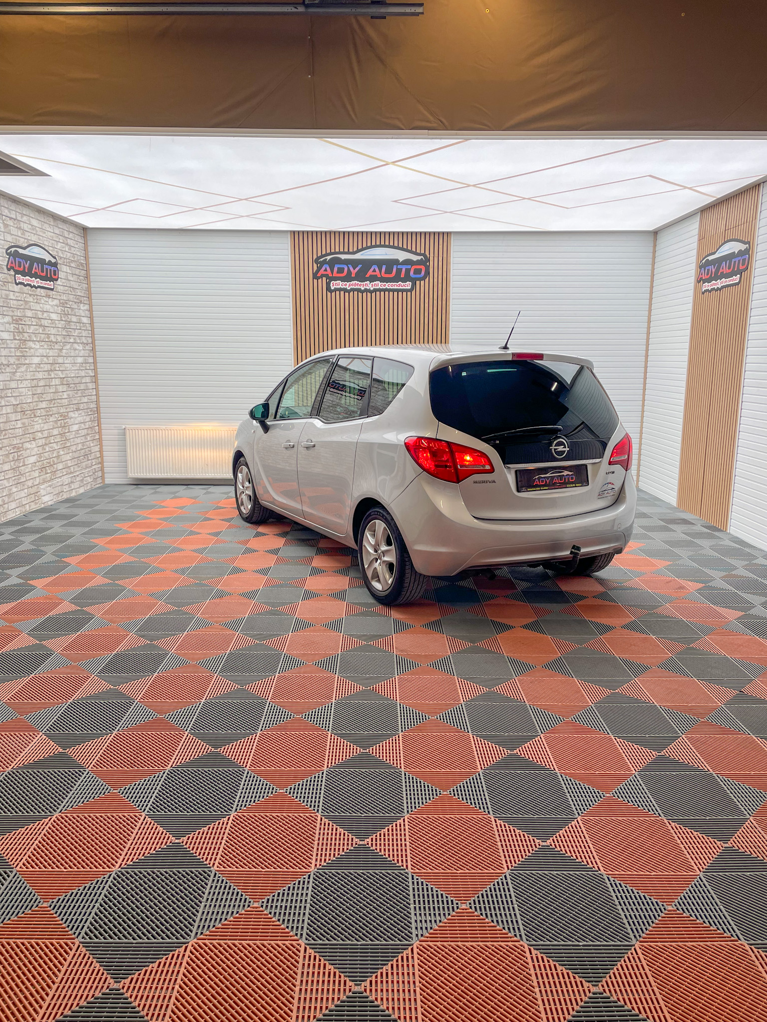OPEL MERIVA, 1.7 DIESEL, 2011 / 05, EURO 5 . RAR + ITP . Garantie 12 Luni . Livrare Gratis 100 Km