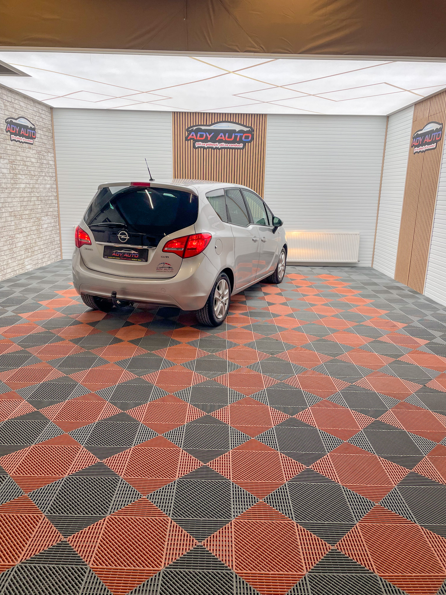 OPEL MERIVA, 1.7 DIESEL, 2011 / 05, EURO 5 . RAR + ITP . Garantie 12 Luni . Livrare Gratis 100 Km