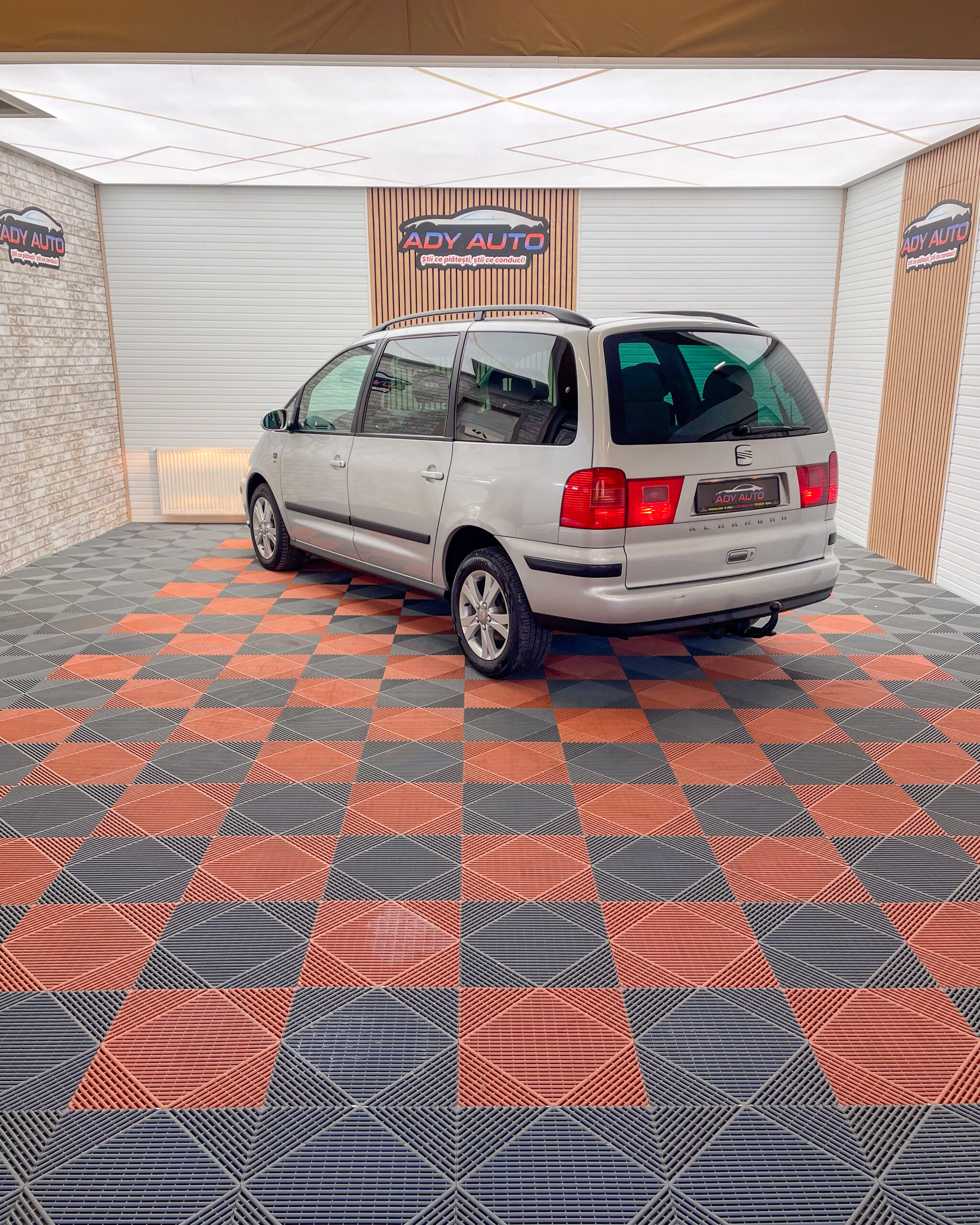 SEAT ALHAMBRA "Best Of Vigo", 7 LOCURI, 2010/05, RAR + ITP . Garantie 12 Luni, Buy-back, Rate Fixe