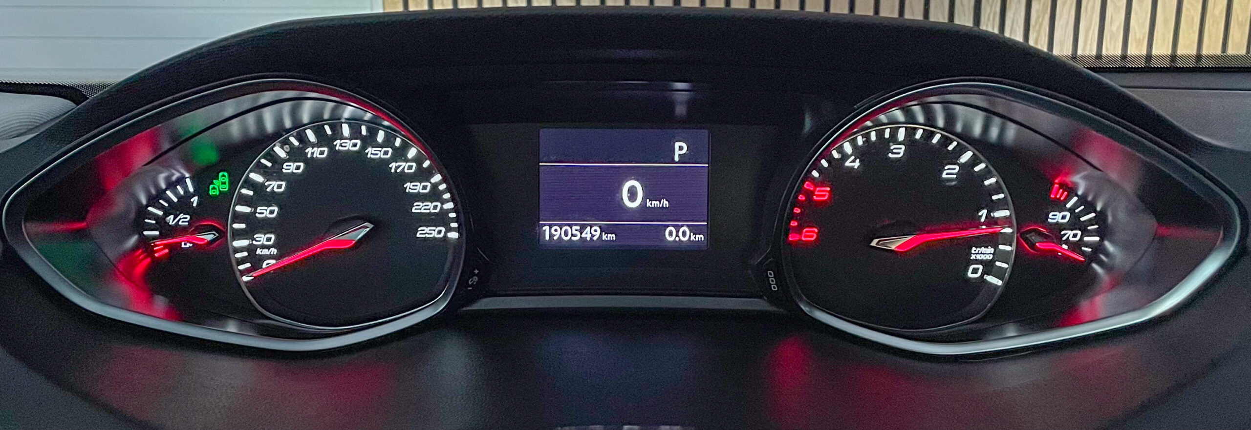 PEUGEOT 308 AUTOMAT, RAR + ITP . Livrare Gratis In Toata Tara, Garantie 12 Luni,Buy-back, Rate Fixe, TVA INCLUS SI DEDUCTIBIL