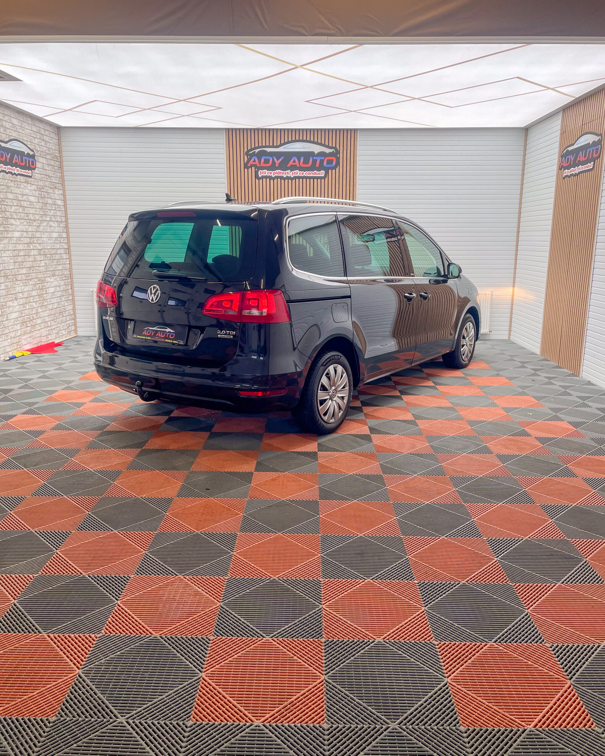 VW SHARAN 7 LOCURI-4MOTION(4X4), 2.0 Tdi . 7 Locuri , RAR+ITP . Panoramic, Garantie 12 Luni, Buy-back, Livrare Gratis In Toata Tara,Rate Fixe