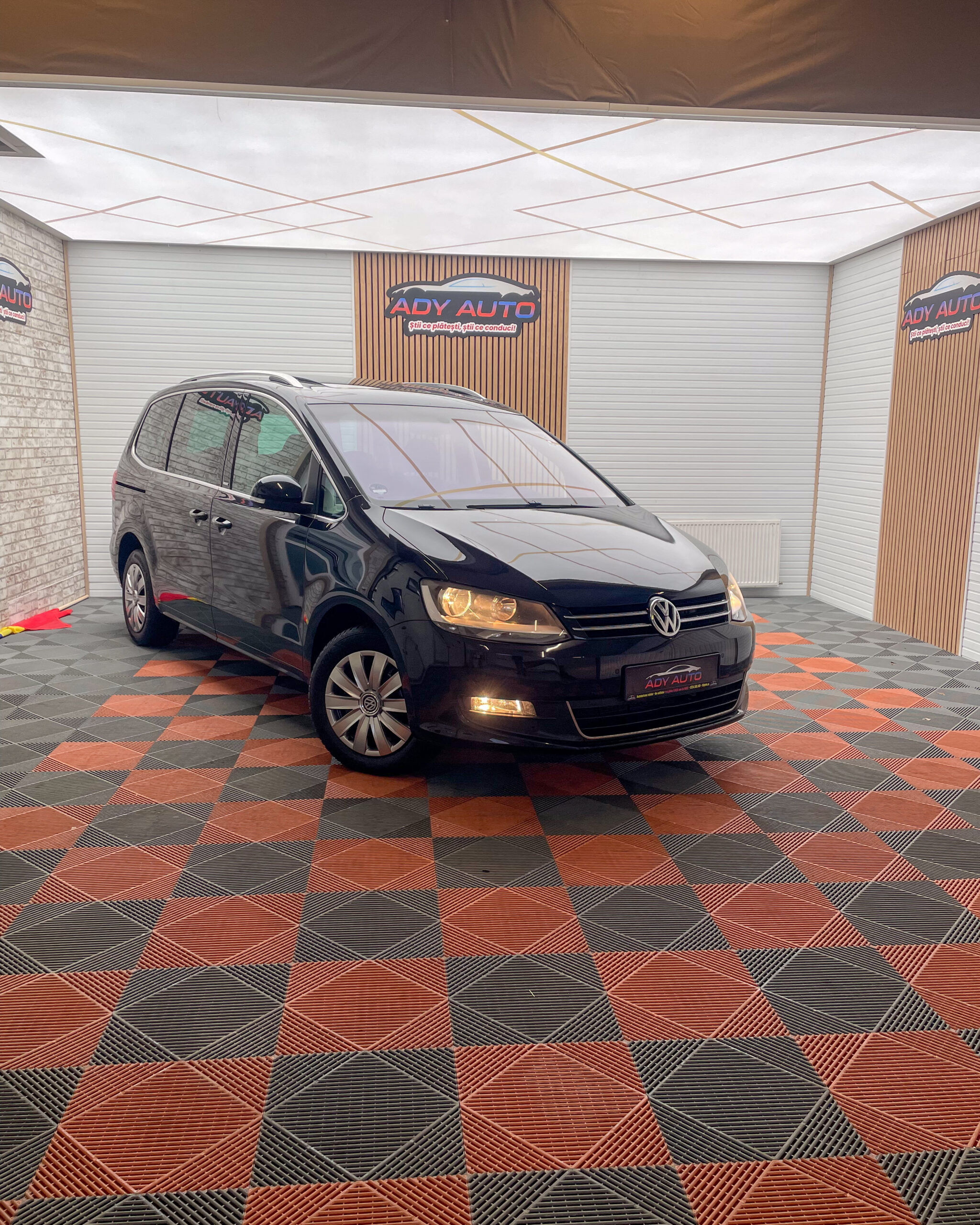 VW SHARAN 7 LOCURI-4MOTION(4X4), 2.0 Tdi . 7 Locuri , RAR+ITP . Panoramic, Garantie 12 Luni, Buy-back, Livrare Gratis In Toata Tara,Rate Fixe