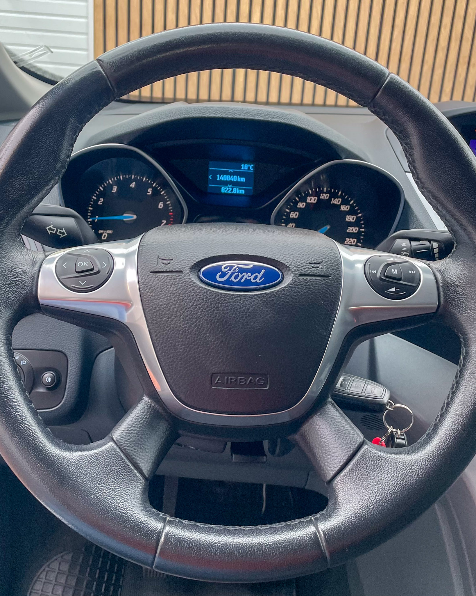 FORD GRAND C-MAX. Benzina. USI CULISANTE .Livrare Gratis 100 KM . RAR + ITP .Garantie 12 Luni . Km Certificati . Buy Back ( Schimburi Auto ) 