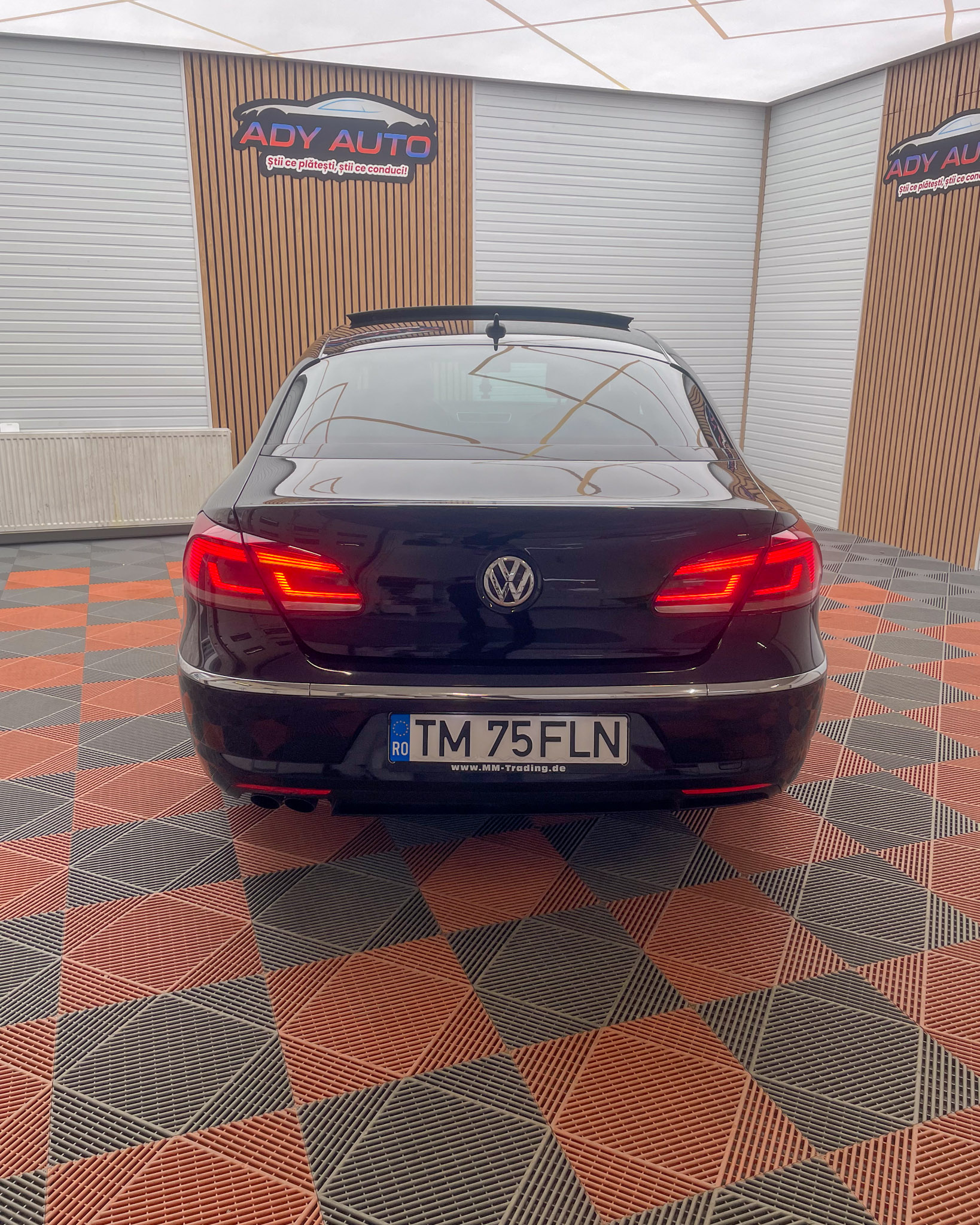 VW PASSAT CC . 2,0 TDI , An 2012 . Km 146 569 Km Reali . Vanzare In Regim De Consignatie
