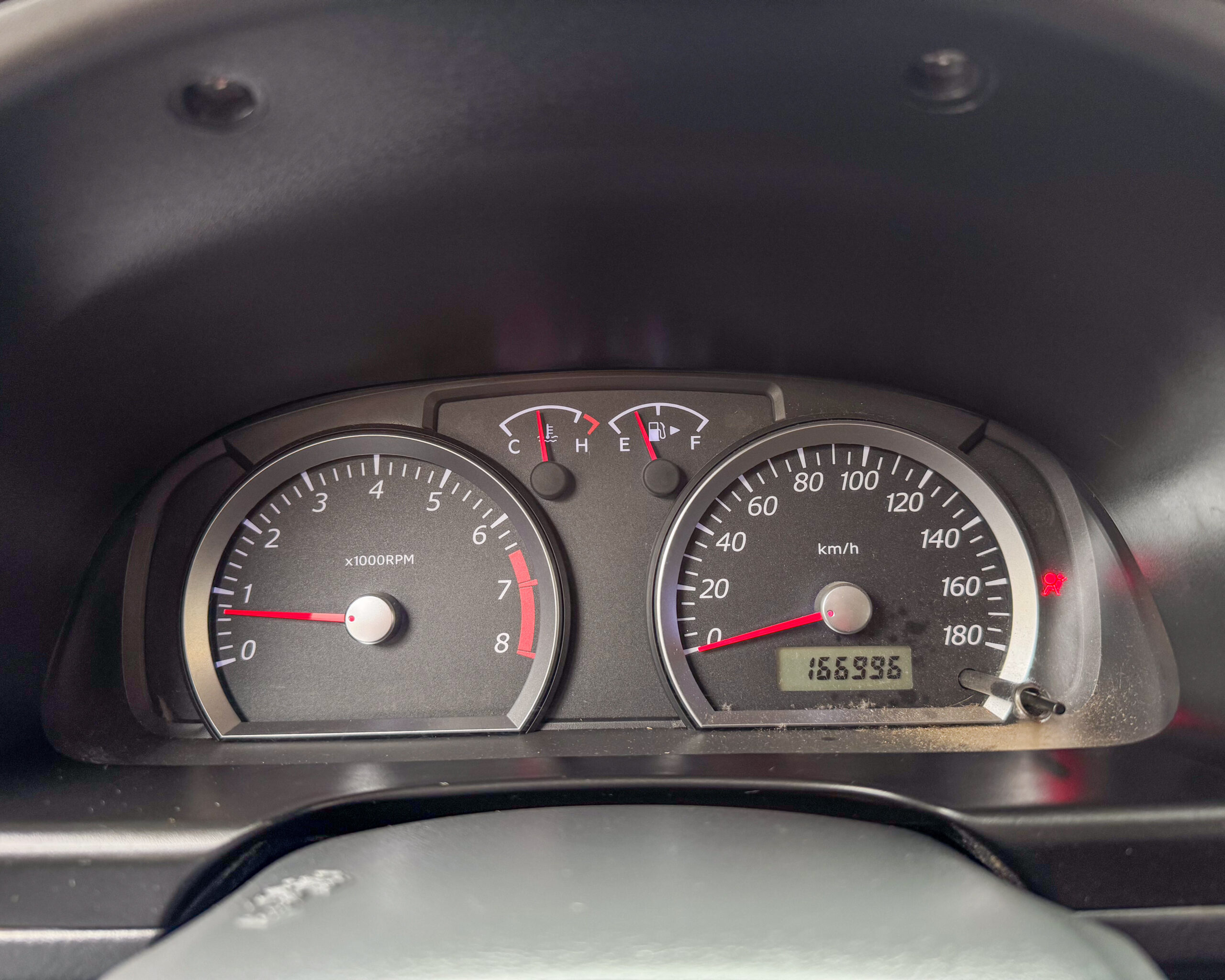 Suzuki Jimny , 1,3 Benzina . 4x4 La Buton . Rate Fixe Si Fara Avans . Garantie 12 Luni . Buy-Back . Test-Drive 