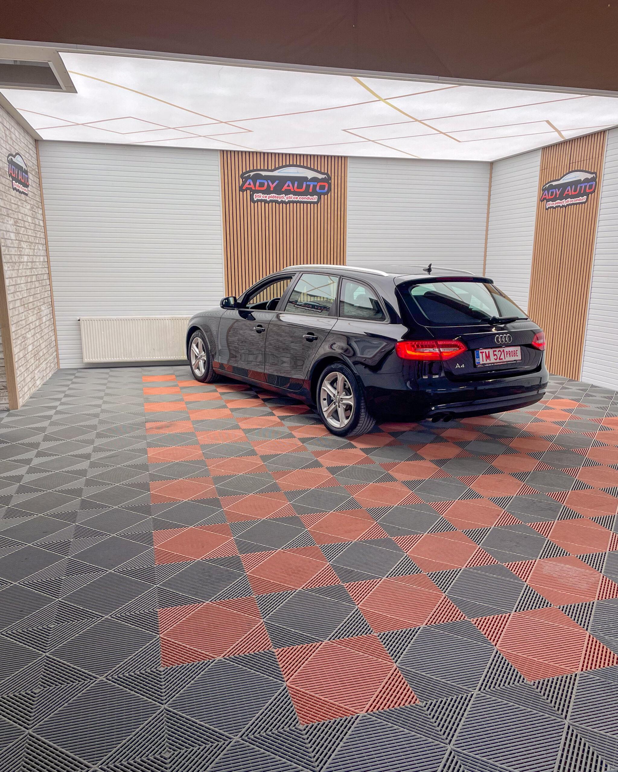 AUDI A4 Quattro . 2,0 TDI . 177 Cp . Euro 5 . RAR+ITP. Garantie 12 Luni . Buy-Back.Test-Drive. Livrare In Toata Tara