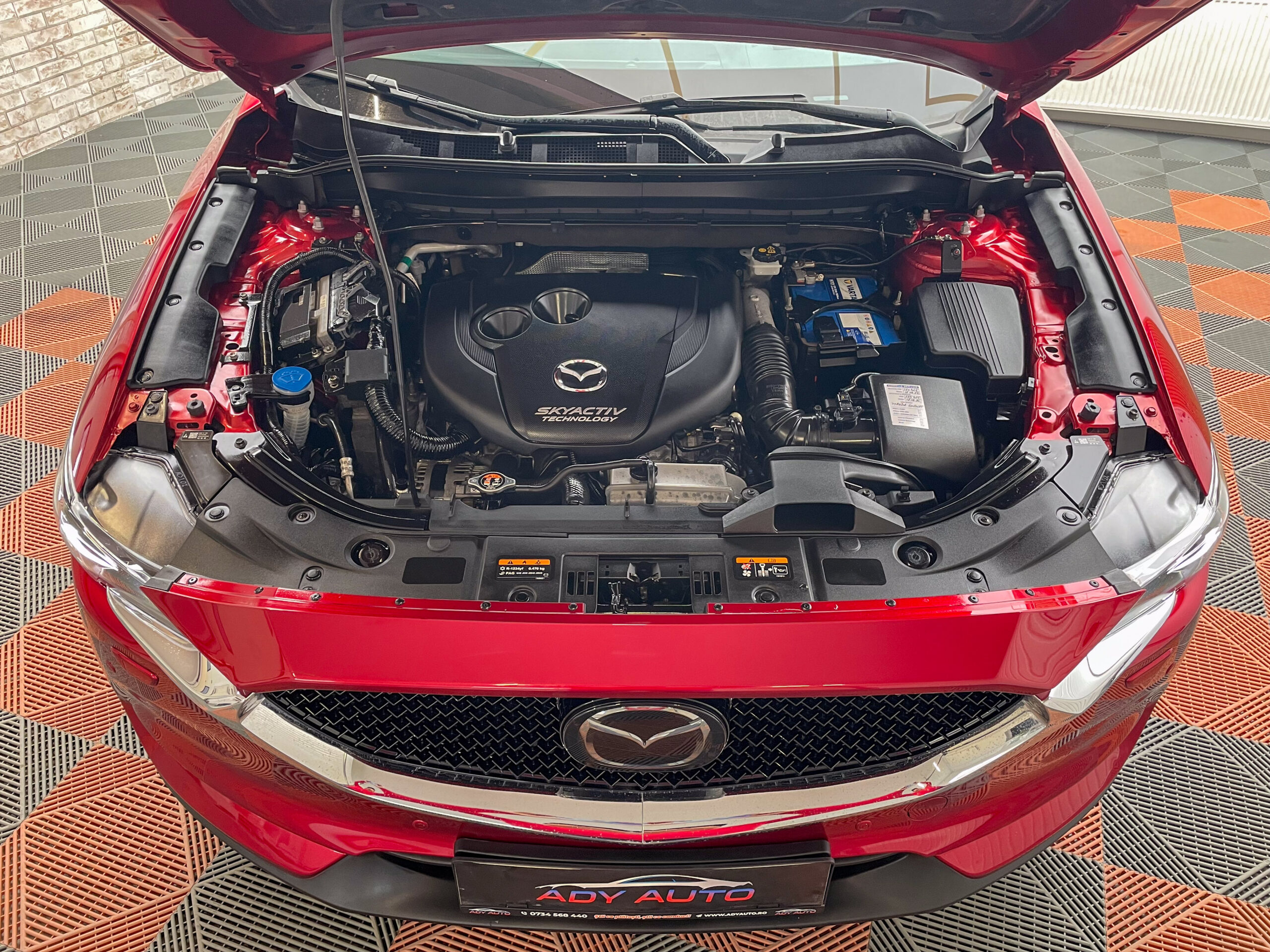 MAZDA CX5 - Facelift- AWD ( 4X4 ). CF 184 Revolution Top ( Echipare De Top ). TVA INCLUS SI DEDUCTIBIL 