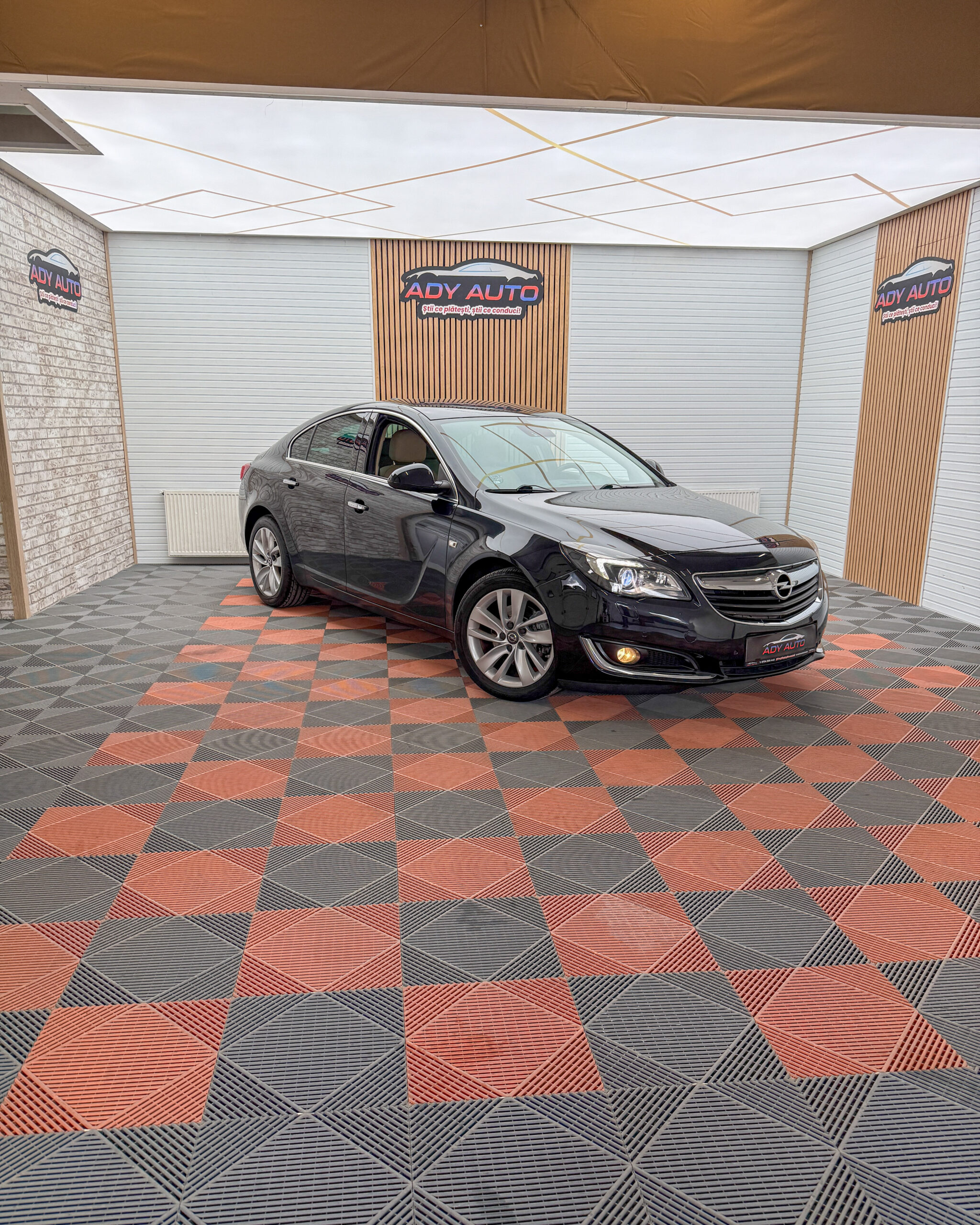 Opel Insignia 2.0 CDTI Excellence . Cutie Automata . RAR+ITP . Garantie 12 Luni .Rate Fixe Fara Avans. Buy-Back .Test-Drive( Nr De Probe) . Livrare In Toata Tara 