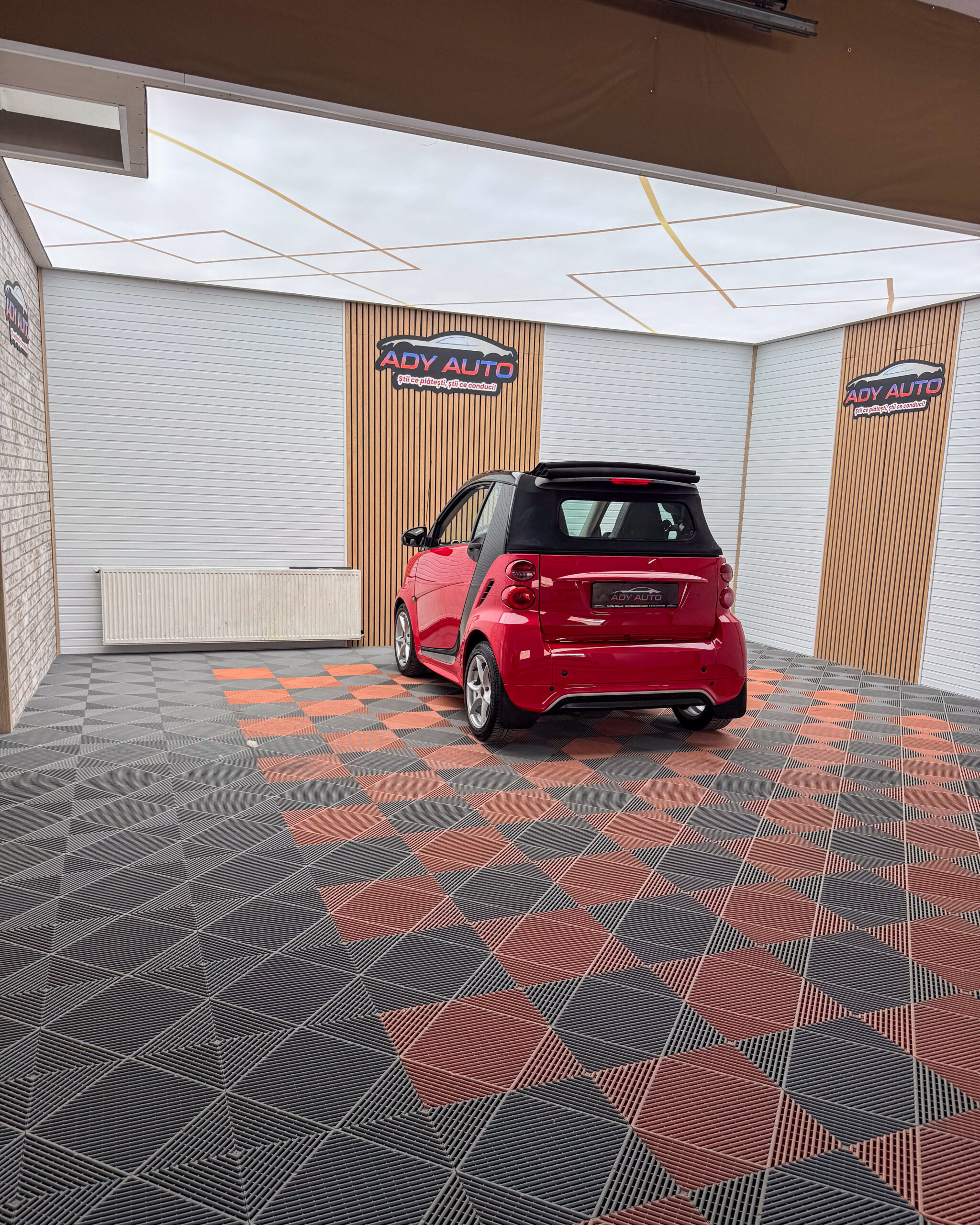 SMART FORTWO CABRIO . RAR+ITP . Garantie 12 Luni .Rate Fixe Fara Avans. Buy-Back .Test-Drive( Nr De Probe) . Livrare In Toata Tara 