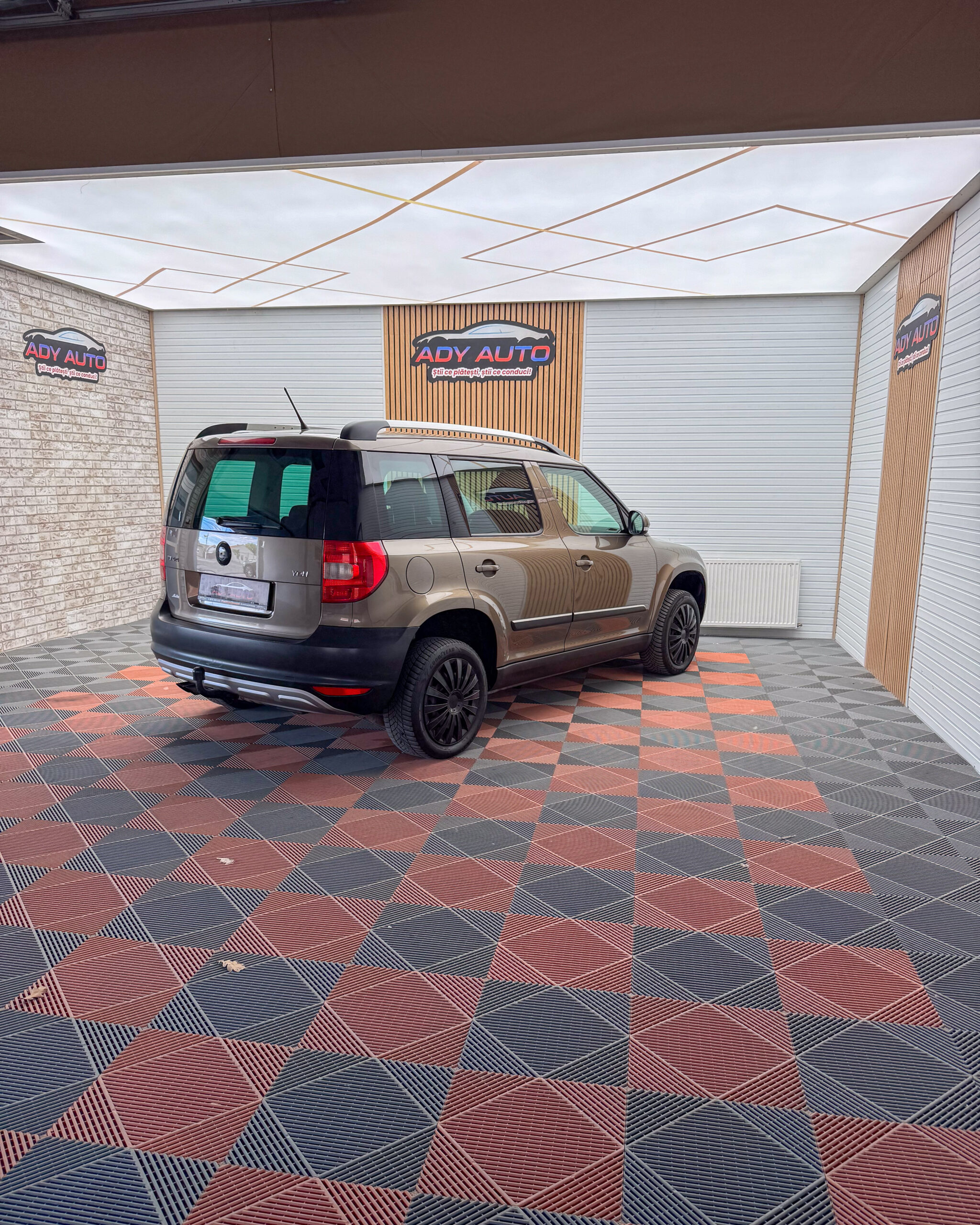 SKODA YETI 2,0 TDI . 4X4 . 150 000 Km . RAR+ITP . Garantie 12 Luni .Rate Fixe Fara Avans. Buy-Back .Test-Drive( Nr De Probe) . Livrare In Toata Tara 