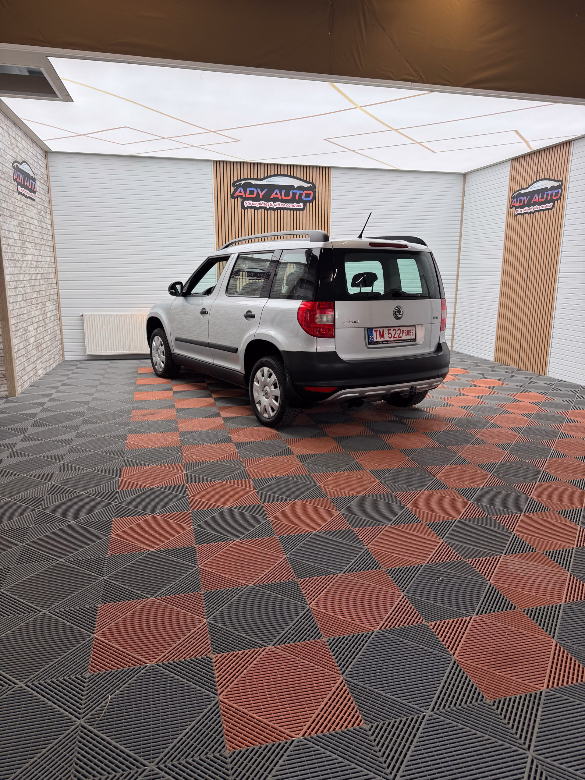 SKODA YETI . 1,8 Benzina , 160 Cp . 4x4 . Euro 5 .RAR+ITP . Rate Fixe Si Fara Avans . Garantie 12 Luni . Buy-Back . Test-Drive