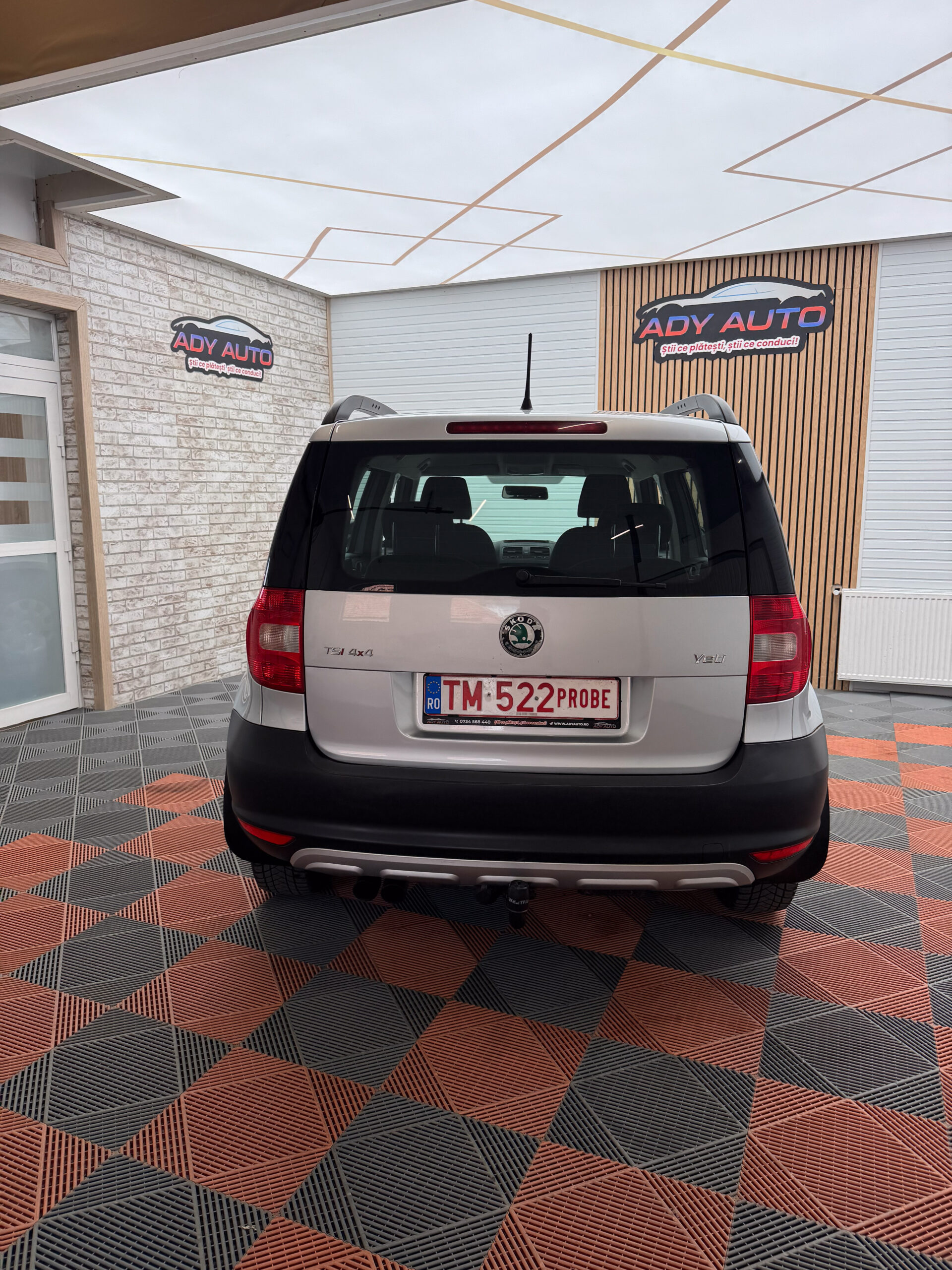 SKODA YETI . 1,8 Benzina , 160 Cp . 4x4 . Euro 5 .RAR+ITP . Rate Fixe Si Fara Avans . Garantie 12 Luni . Buy-Back . Test-Drive