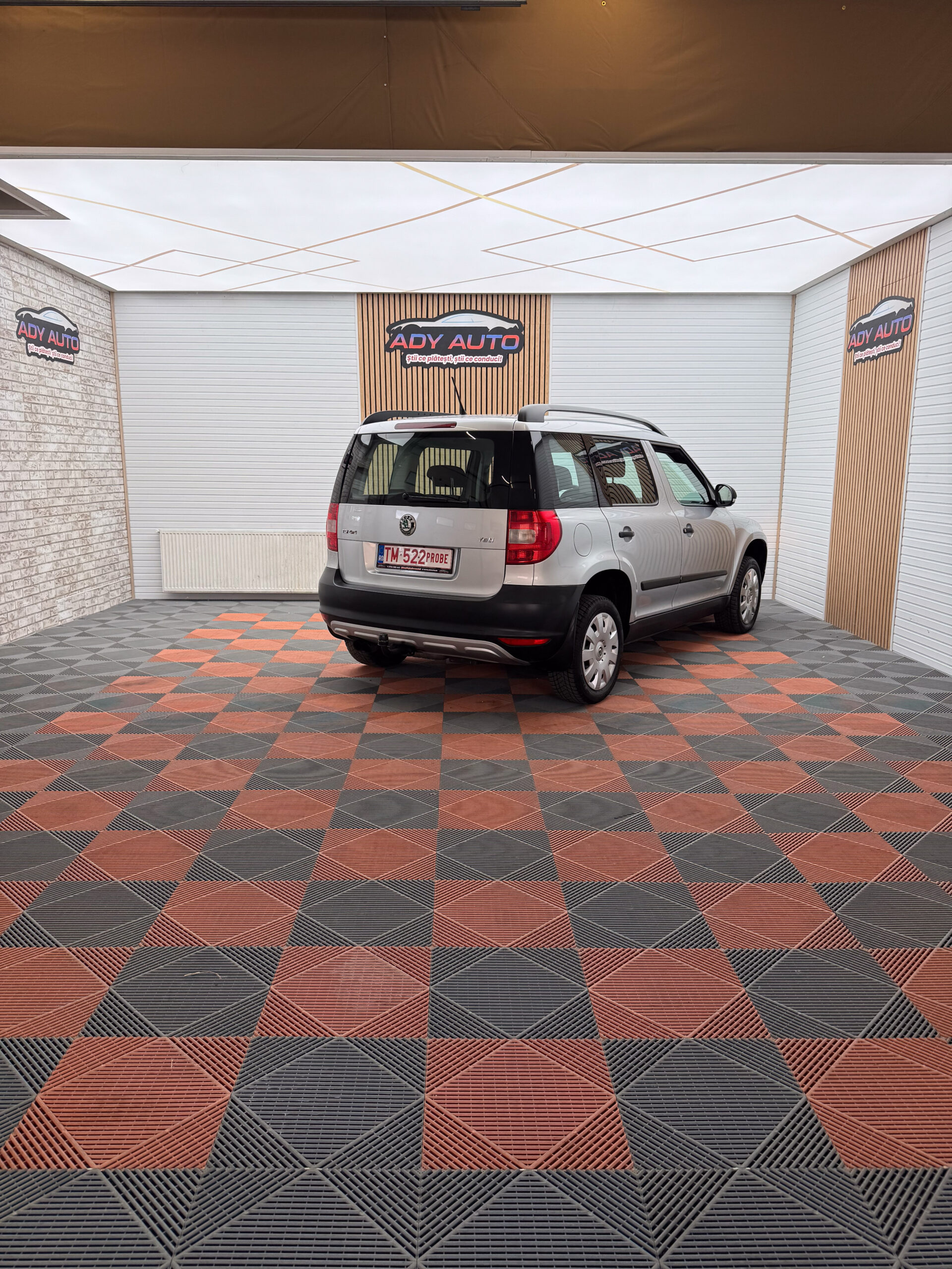 SKODA YETI . 1,8 Benzina , 160 Cp . 4x4 . Euro 5 .RAR+ITP . Rate Fixe Si Fara Avans . Garantie 12 Luni . Buy-Back . Test-Drive