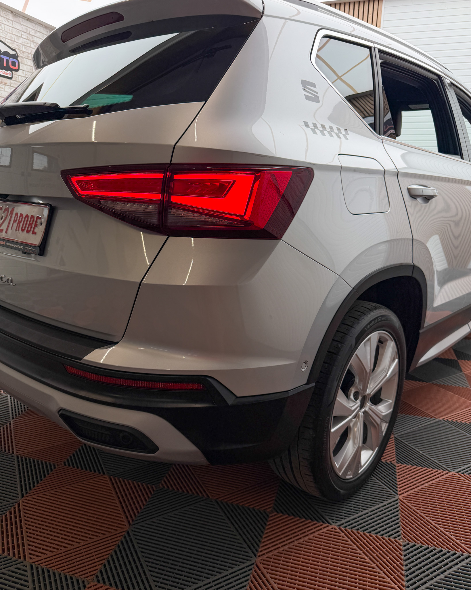SEAT ATECA X-XPERIENCE 2,0 TDI 150 Cp . AN 17.12.2020 . Cutie Automata+ Padele . Virtual Cockpit ( Ceasuri Digitale )