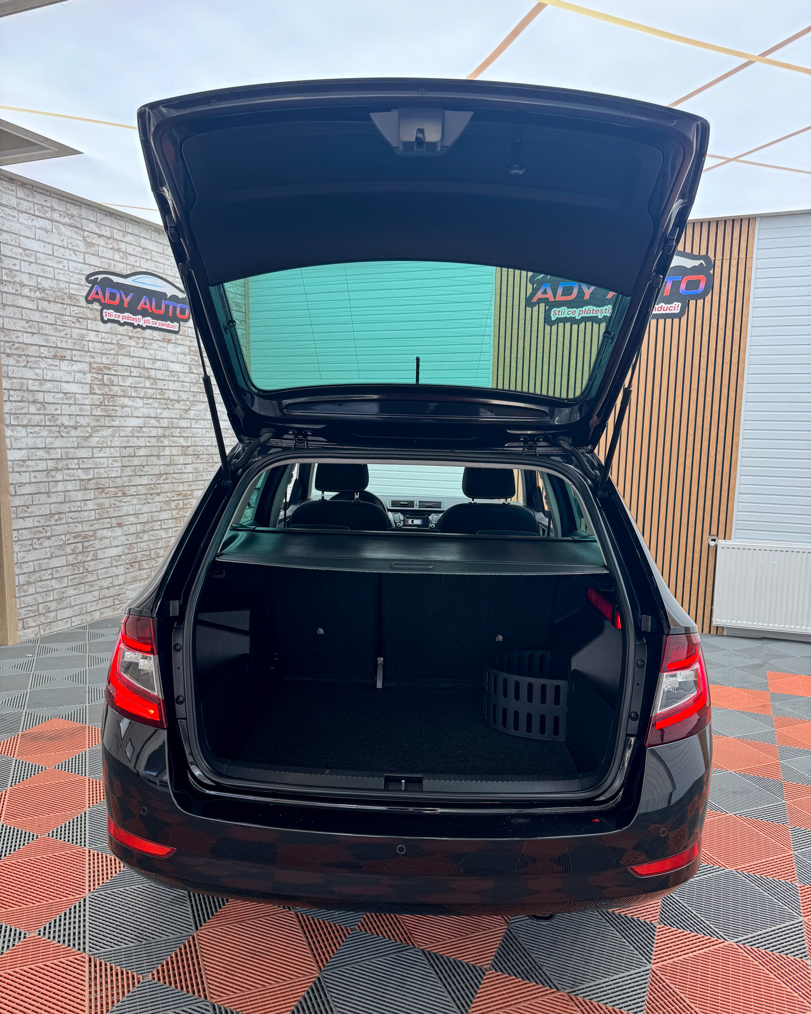 Skoda Fabia . An 2019 / 02 . Benzina .RAR+ITP . Rate Fixe Si Fara Avans . Garantie 12 Luni . Buy-Back . Test-Drive
