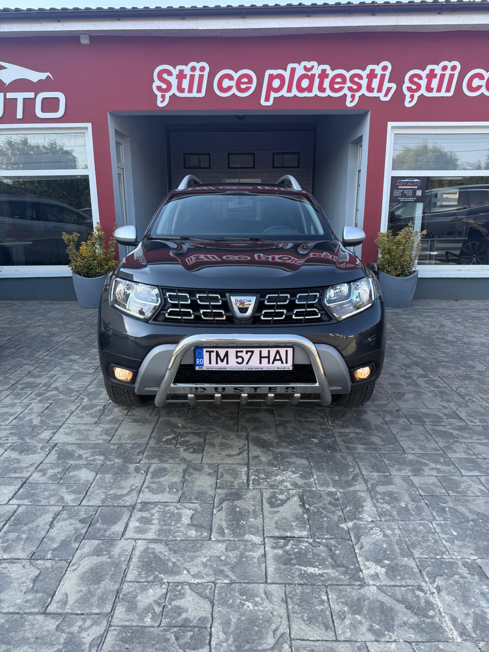 DACIA DUSTER . 1,5 DCI . An 2019 / 07 . 98 000 KM . Camera 360 . Navi 