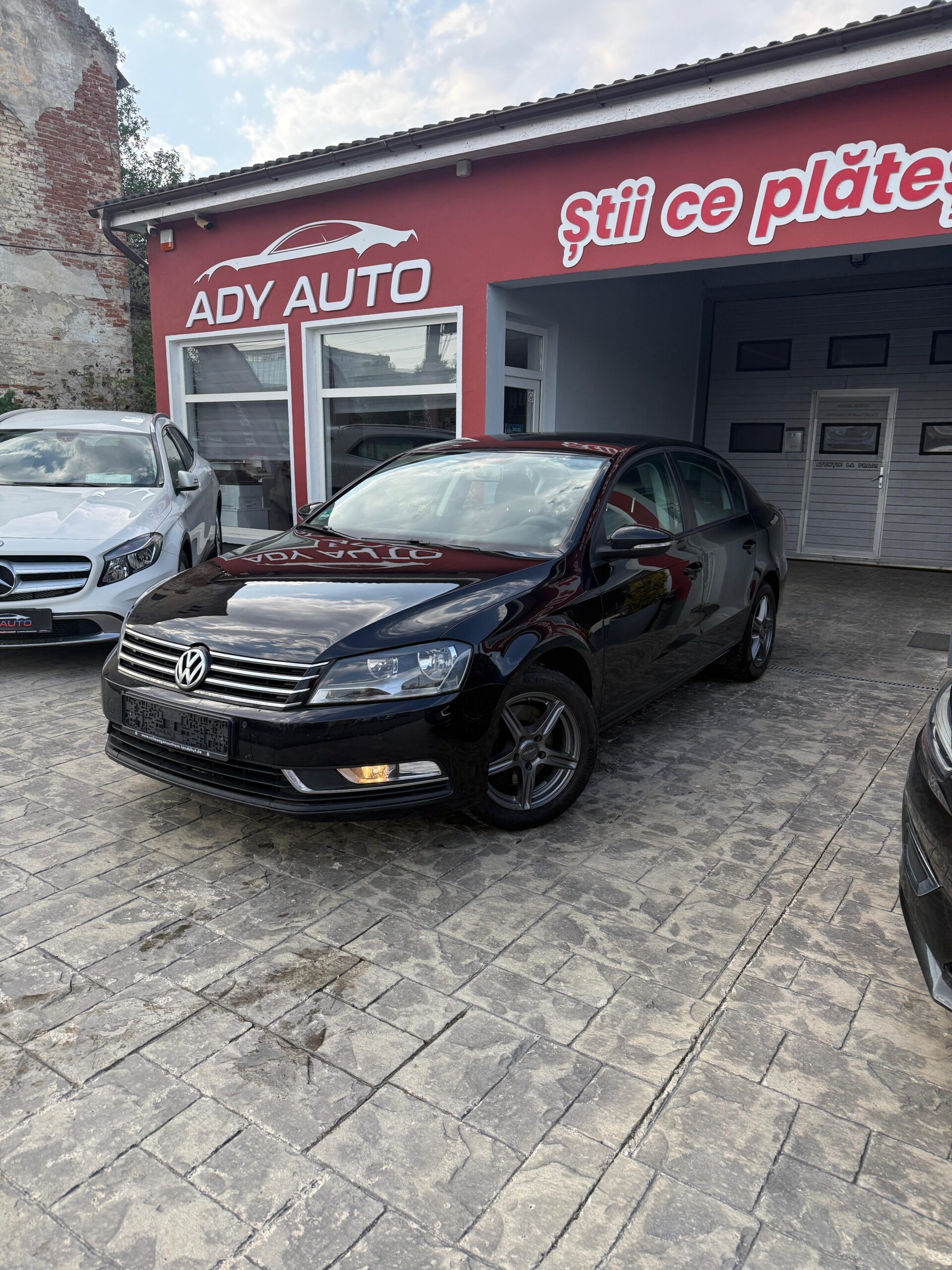 VW PASSAT 2,0 TDI . An 2012 / 11 . Euro 5 
